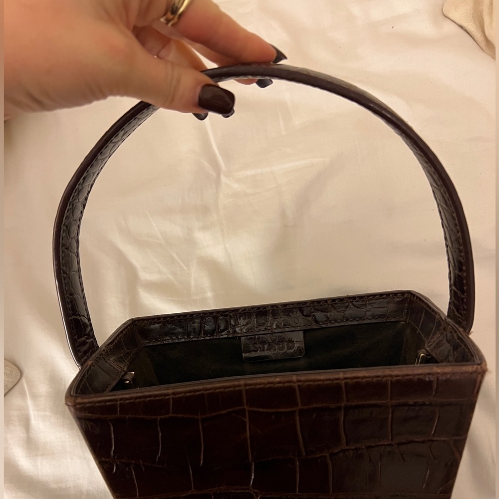 STAUD Edie croc leather bucket bag - Picture 3 of 5